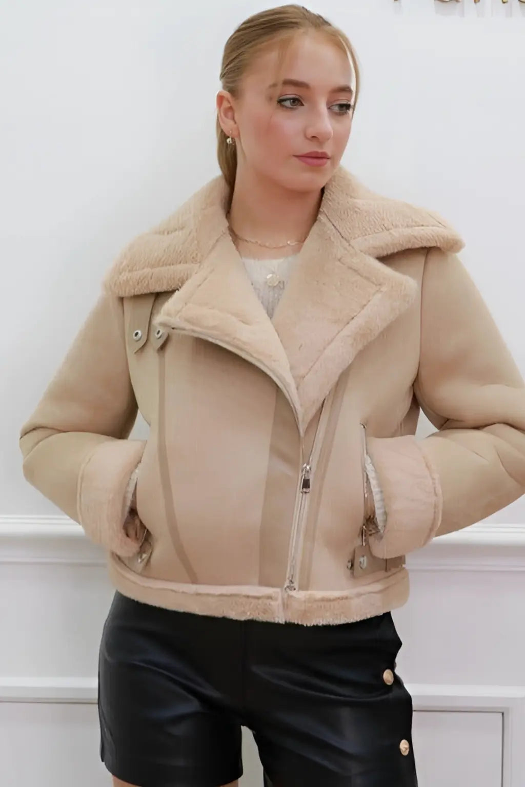 BLOUSON AVIATEUR FOURRÉ