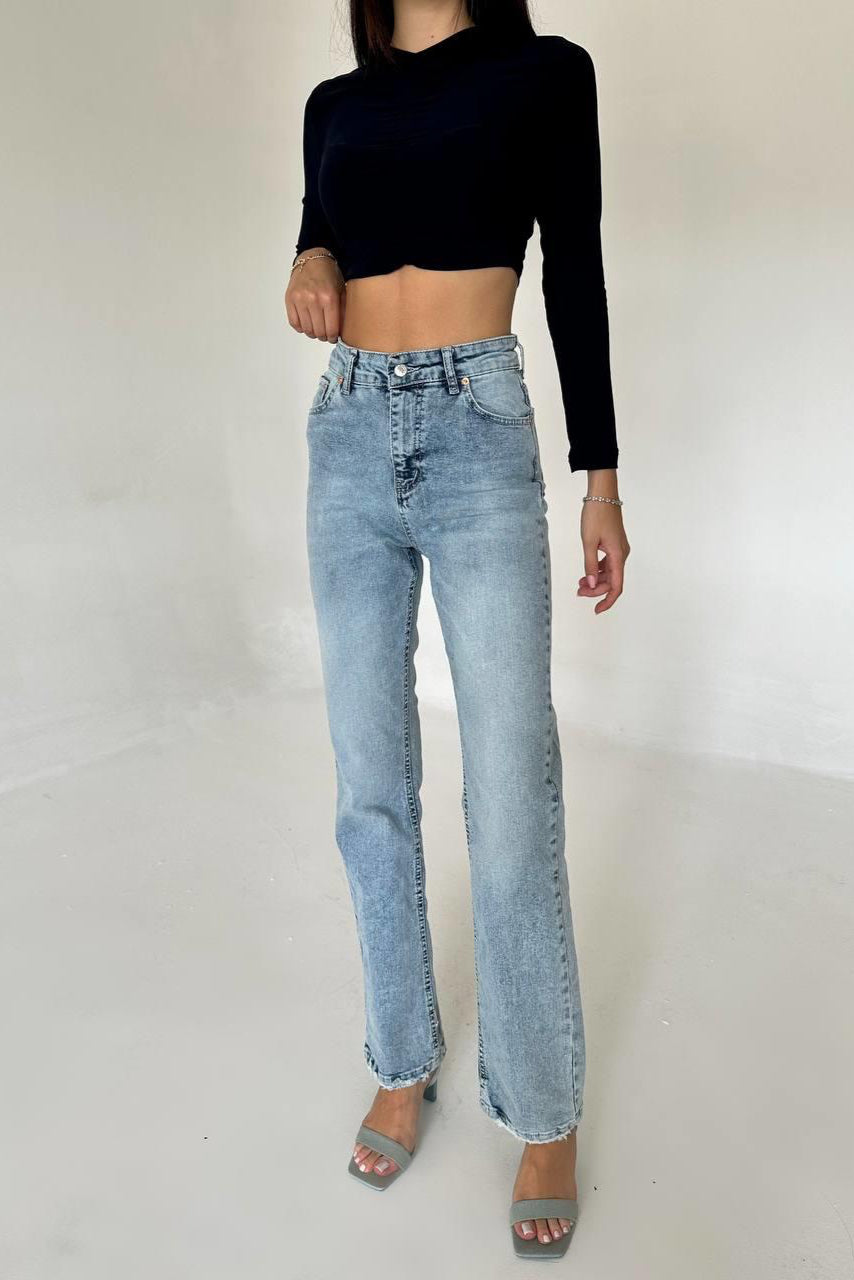 STRAIGHT LEG JEAN LIGHTBLUE