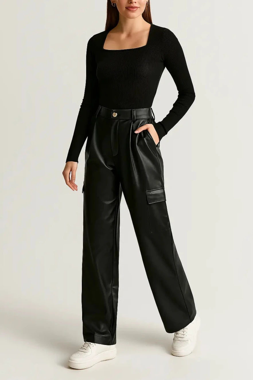 PANTALON CARGO EN SIMILICUIR